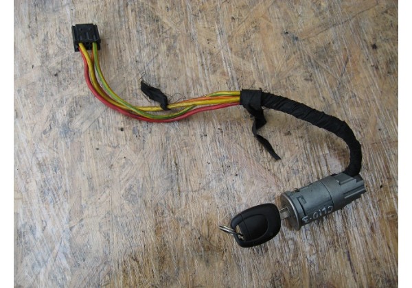 замок запалювання Renault Clio II, Kangoo 1.2, 7701471220